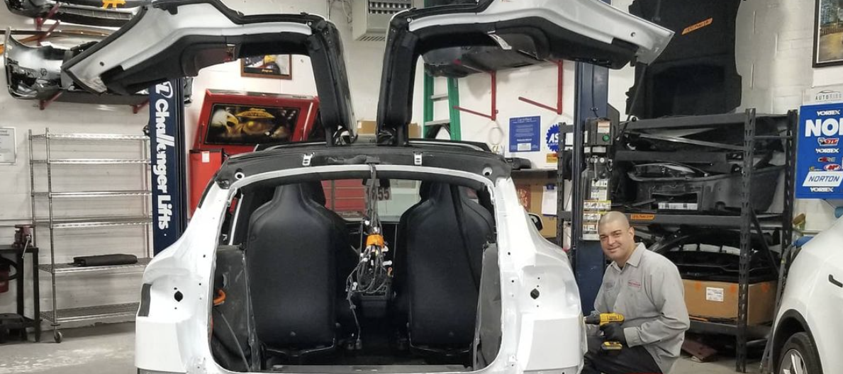NYC's top Tesla body shop is hiring for experienced Tesla certified collision auto body technicians.
